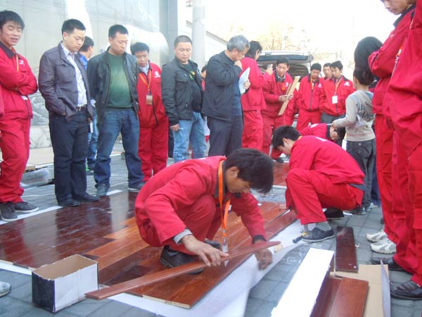 說(shuō)明: http://www.elegantliving.cn/UploadFile/images/news/2011/beijing-jinyaoshibiwuxianch.jpg